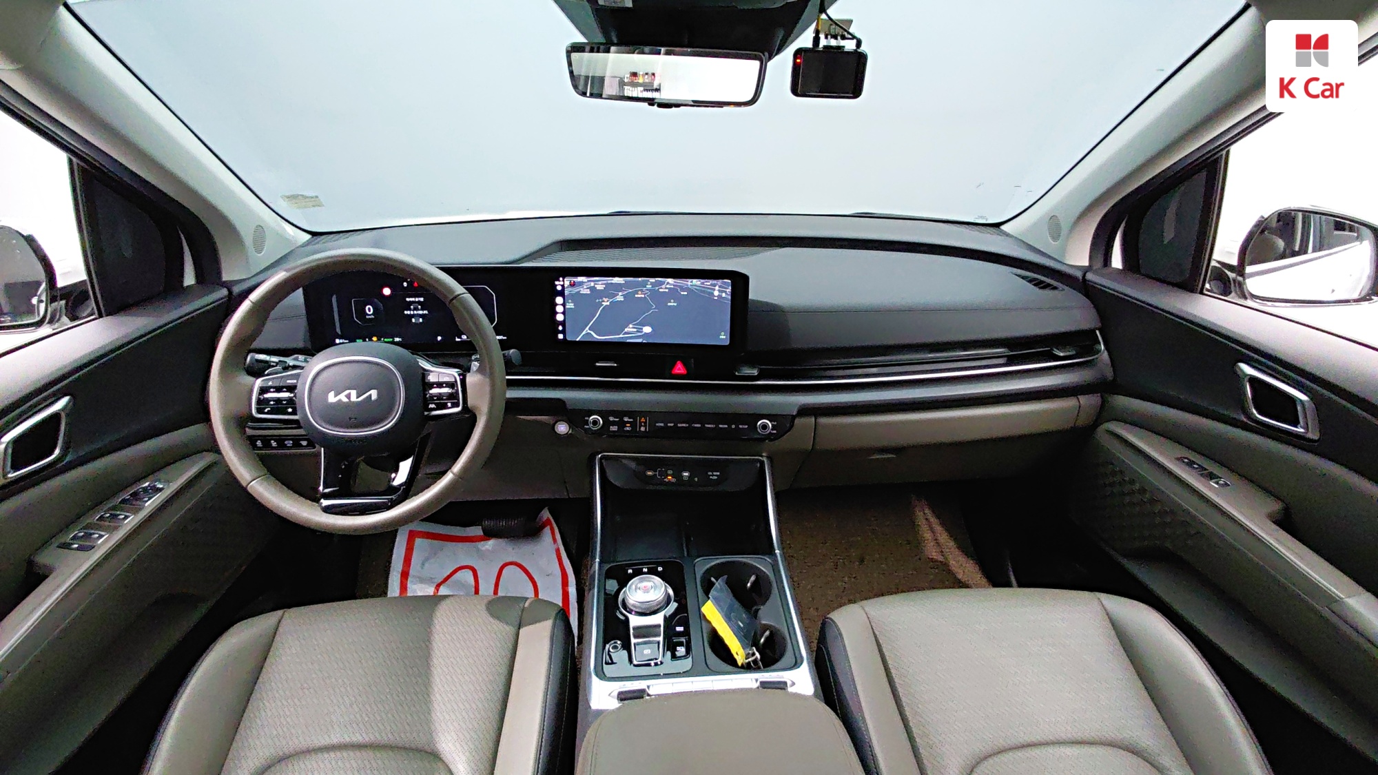 Kia Carnival бензин Turbo 1.6 7 мест, миниатюра 4