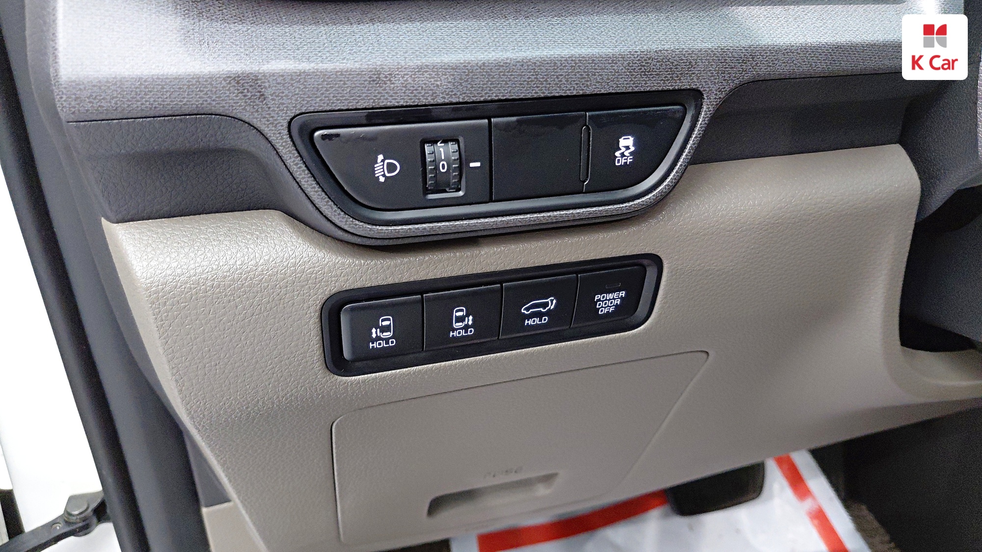 Kia Carnival бензин Turbo 1.6 7 мест, миниатюра 7