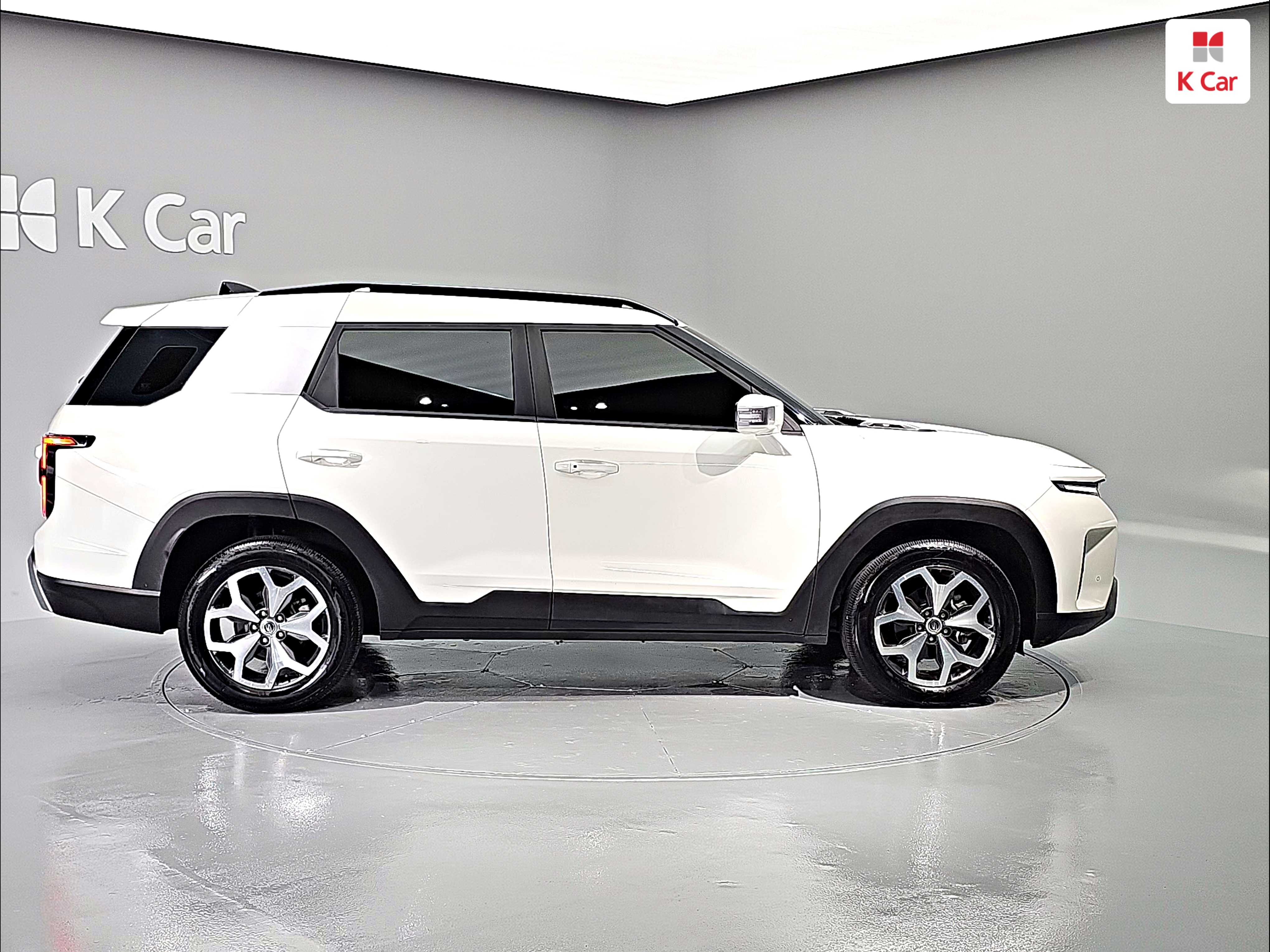 KG MOBILITY(SSANGYONG) Torres 1.5 GDI-T 2WD