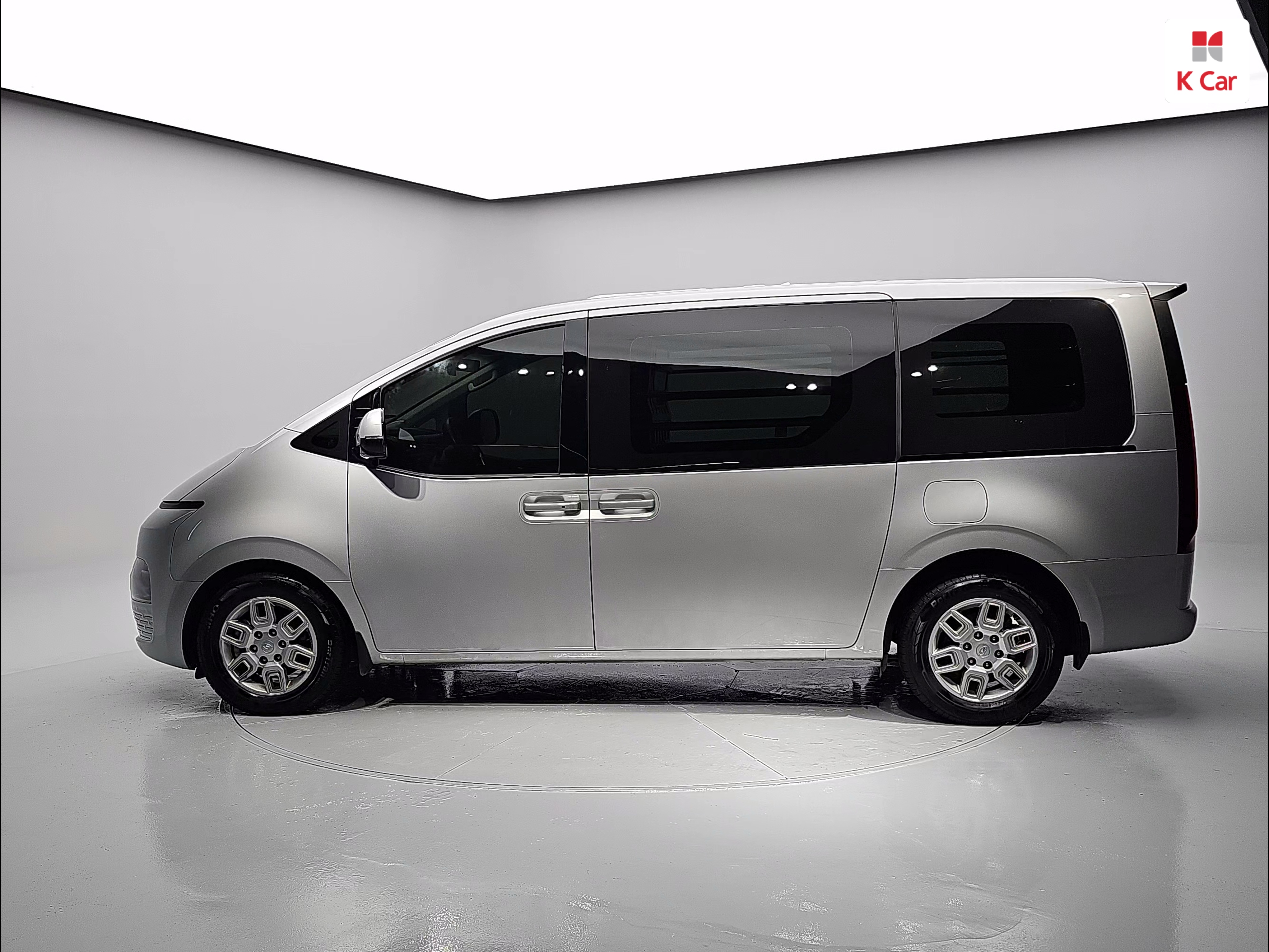 HYUNDAI Staria 2.2 Diesel Cargo 3-Seater