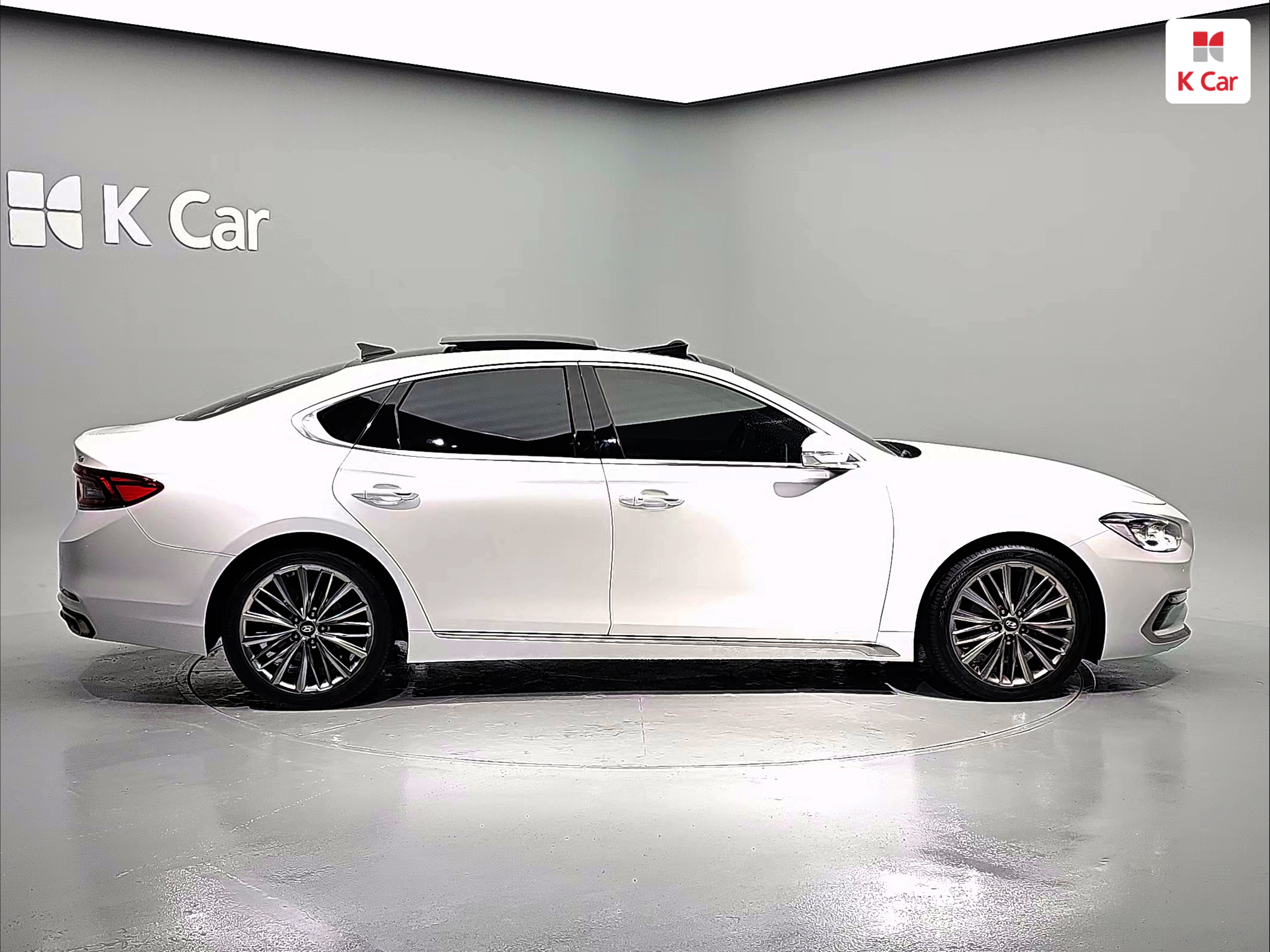 HYUNDAI Grandeur IG 3.0 GDI