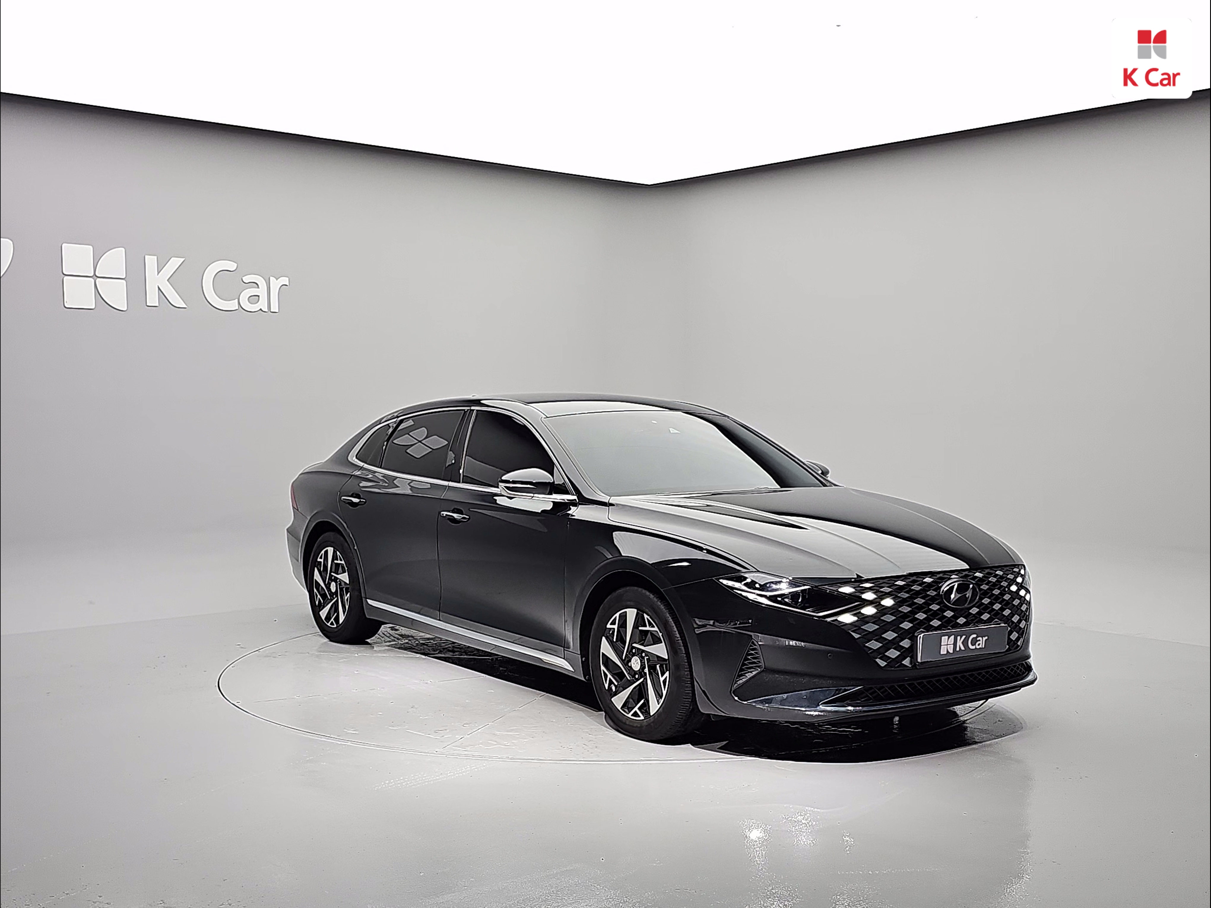 HYUNDAI The New Grandeur IG Hybrid 2.4 HEV