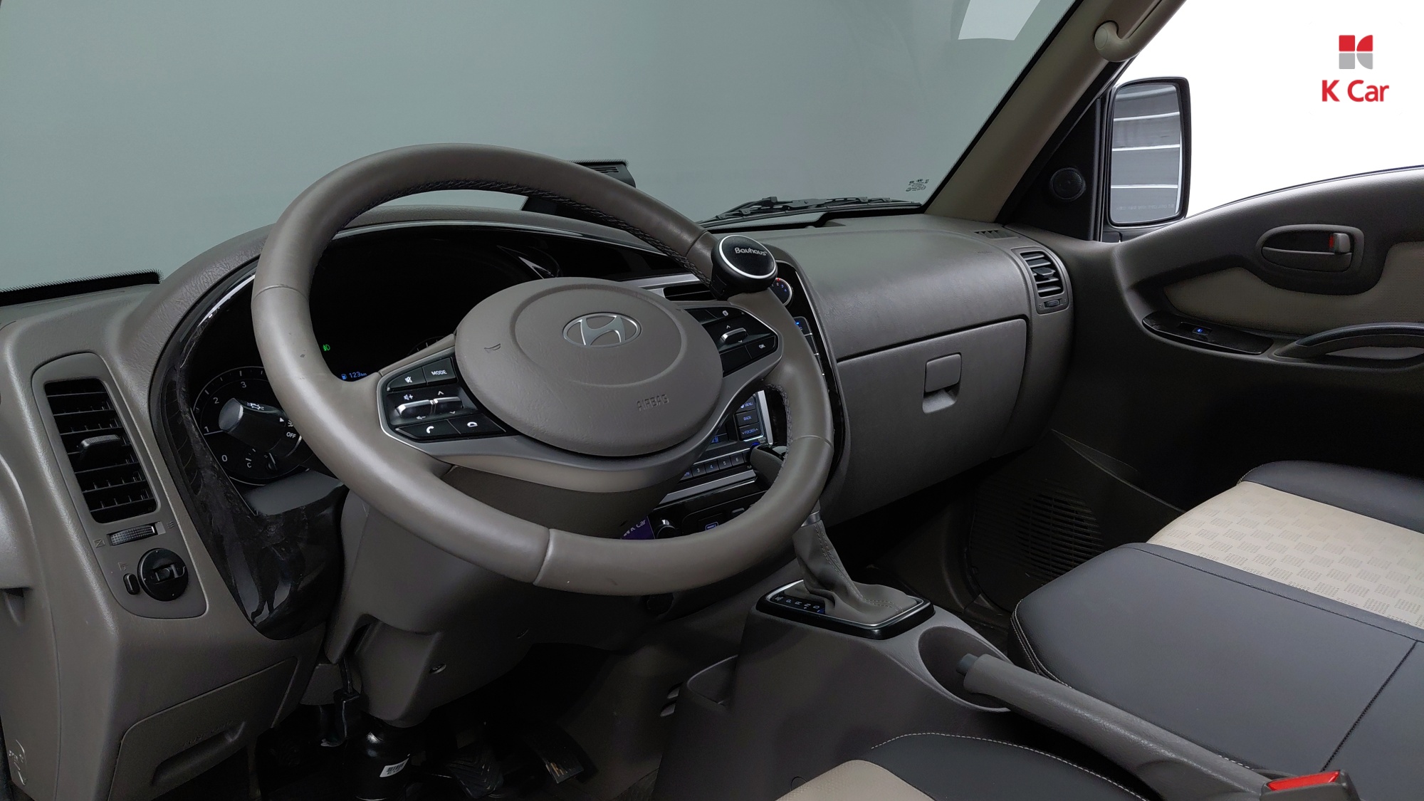 Hyundai Porter2 LPi 2.5 Turbo, миниатюра 11