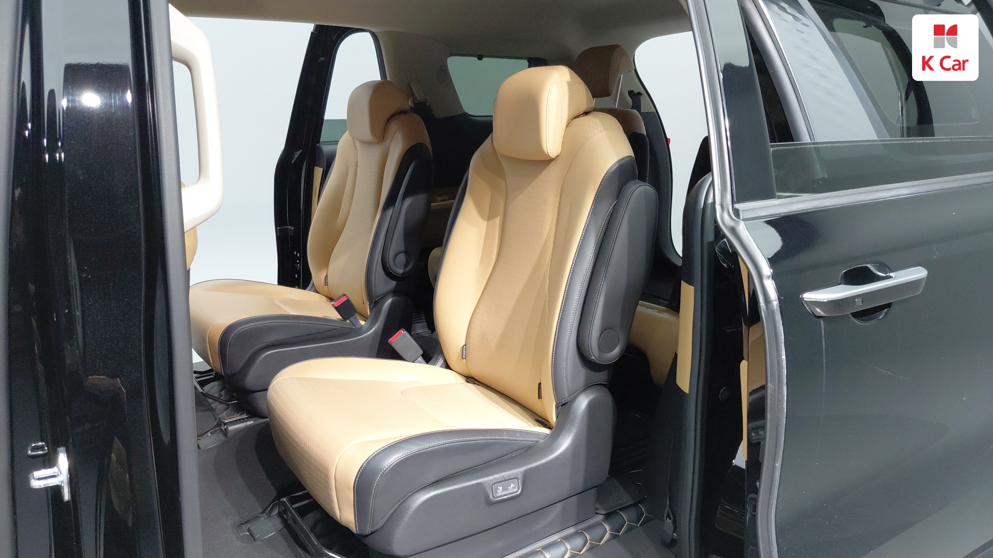 Kia Carnival дизель 2.2 (9 мест) Signature, миниатюра 15