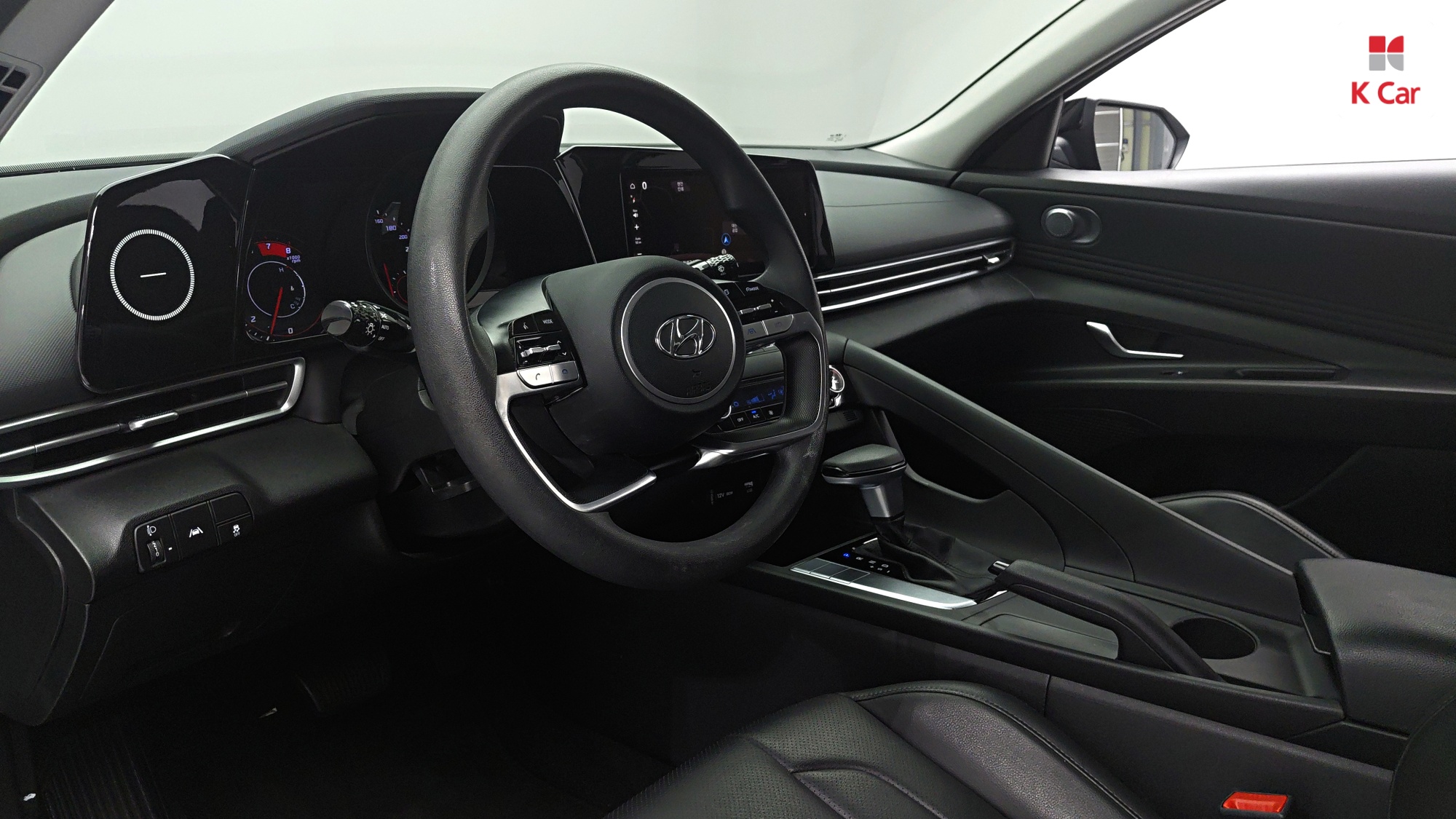 Hyundai Avante бензин 1.6, миниатюра 4