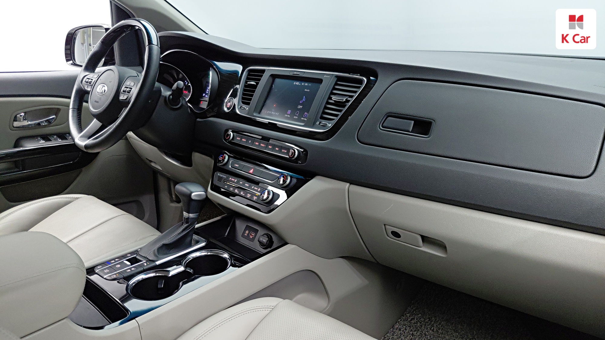 Kia Carnival 7 мест VIP, миниатюра 4