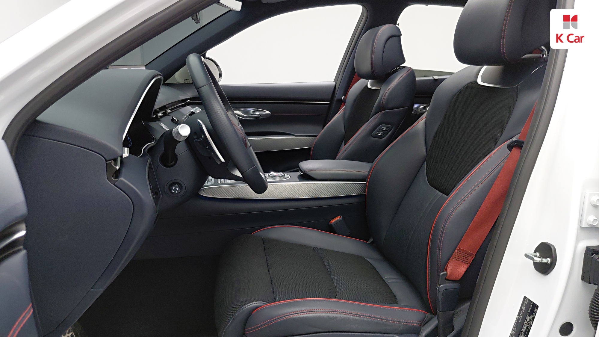 Genesis GV70 бензин Turbo 2.5 AWD, миниатюра 6