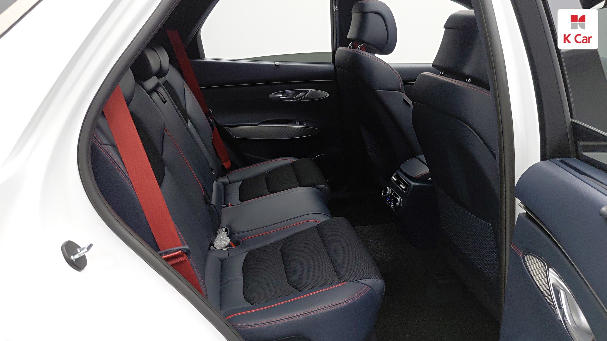 Genesis GV70 бензин Turbo 2.5 AWD, миниатюра 9