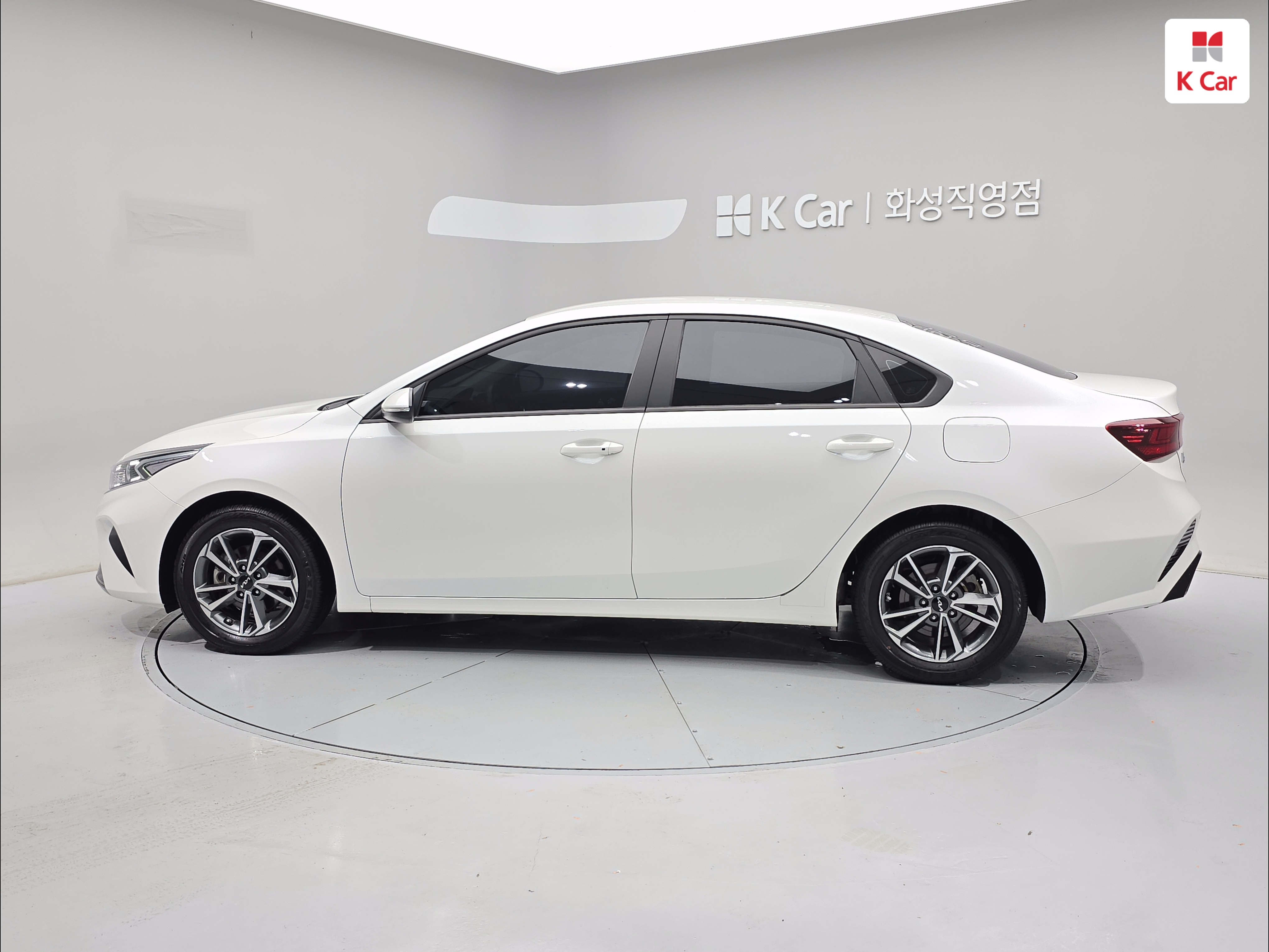 KIA The New K3 1.6 Gasoline