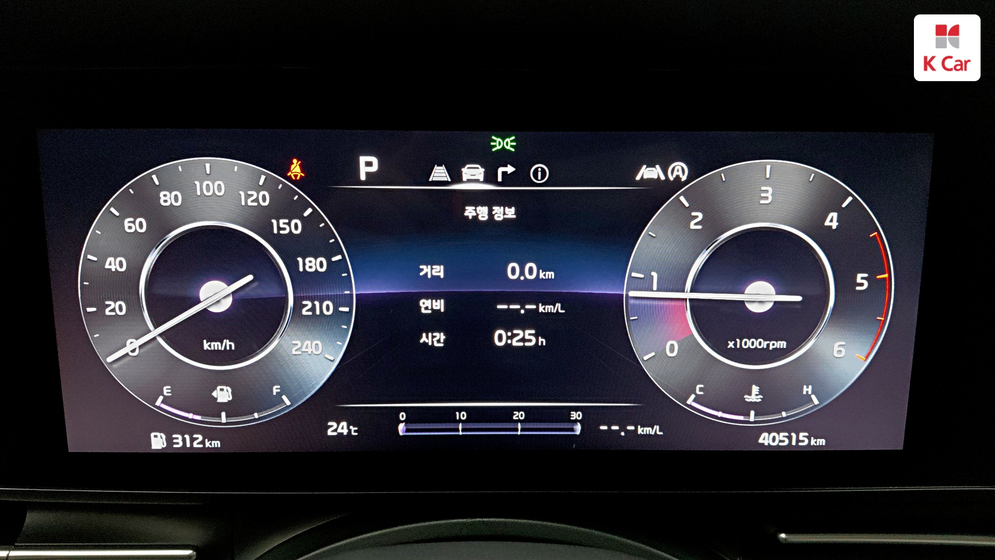 Kia Carnival дизель 2.2 (9 мест) Signature, миниатюра 26