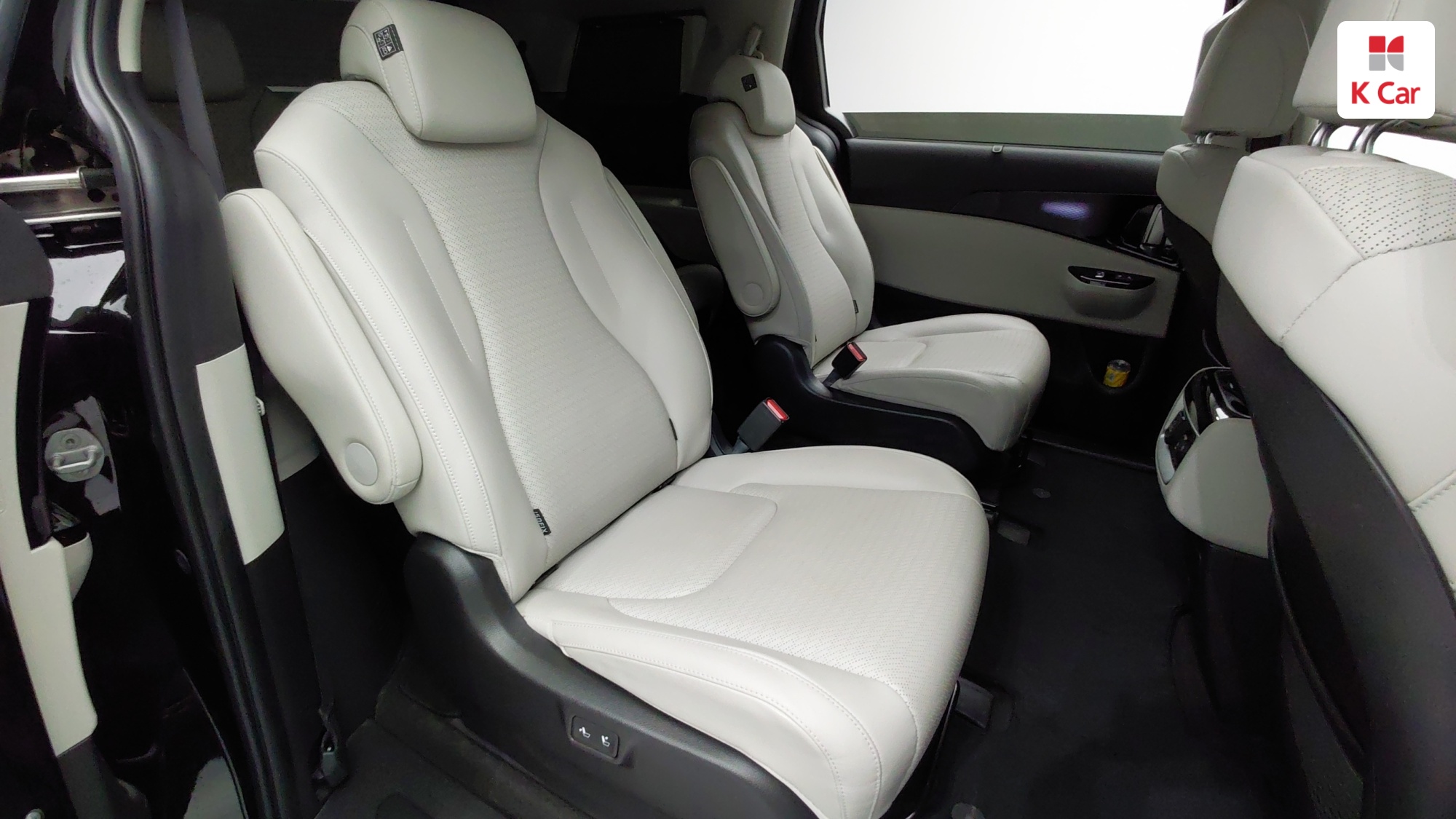 Kia Carnival дизель 2.2 (9 мест) Signature, миниатюра 8