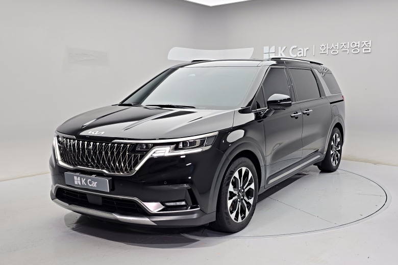Kia Carnival дизель 2.2 (9 мест) Signature