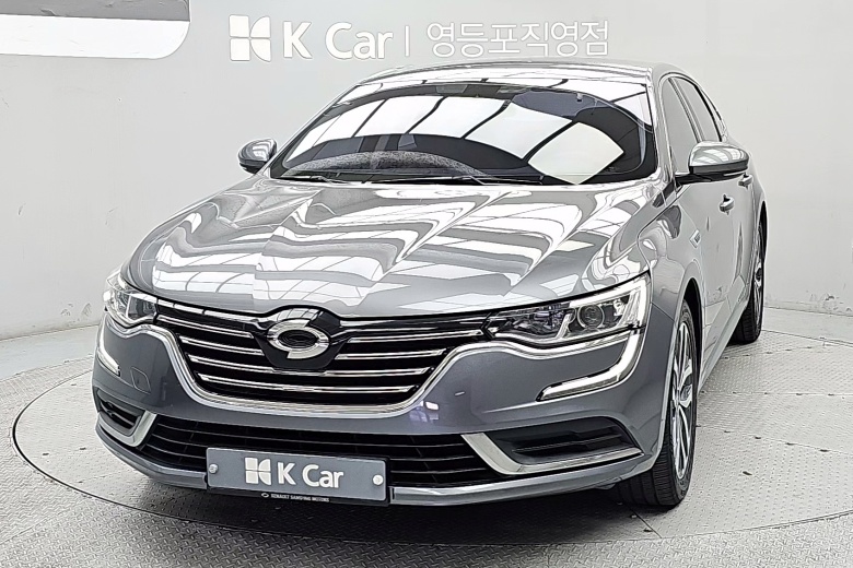 Renault SM6