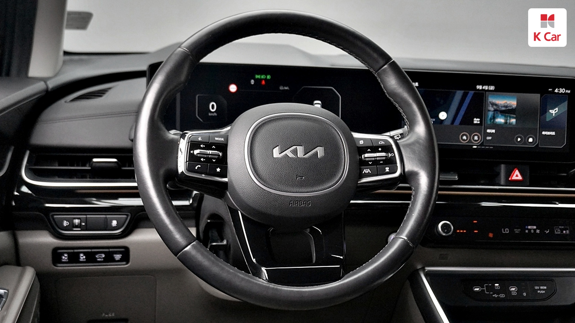 Kia Carnival бензин Turbo 1.6 9 мест Signature, миниатюра 25