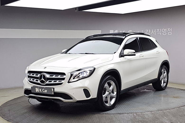 مرسيدس GLA-Class