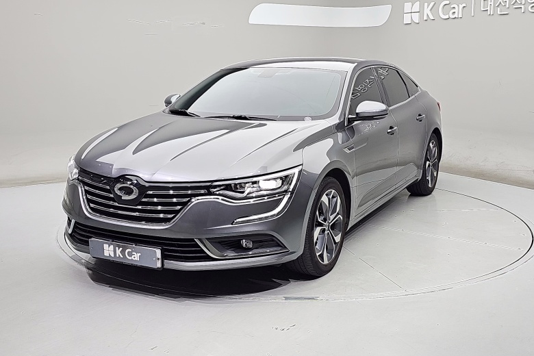 Renault SM6
