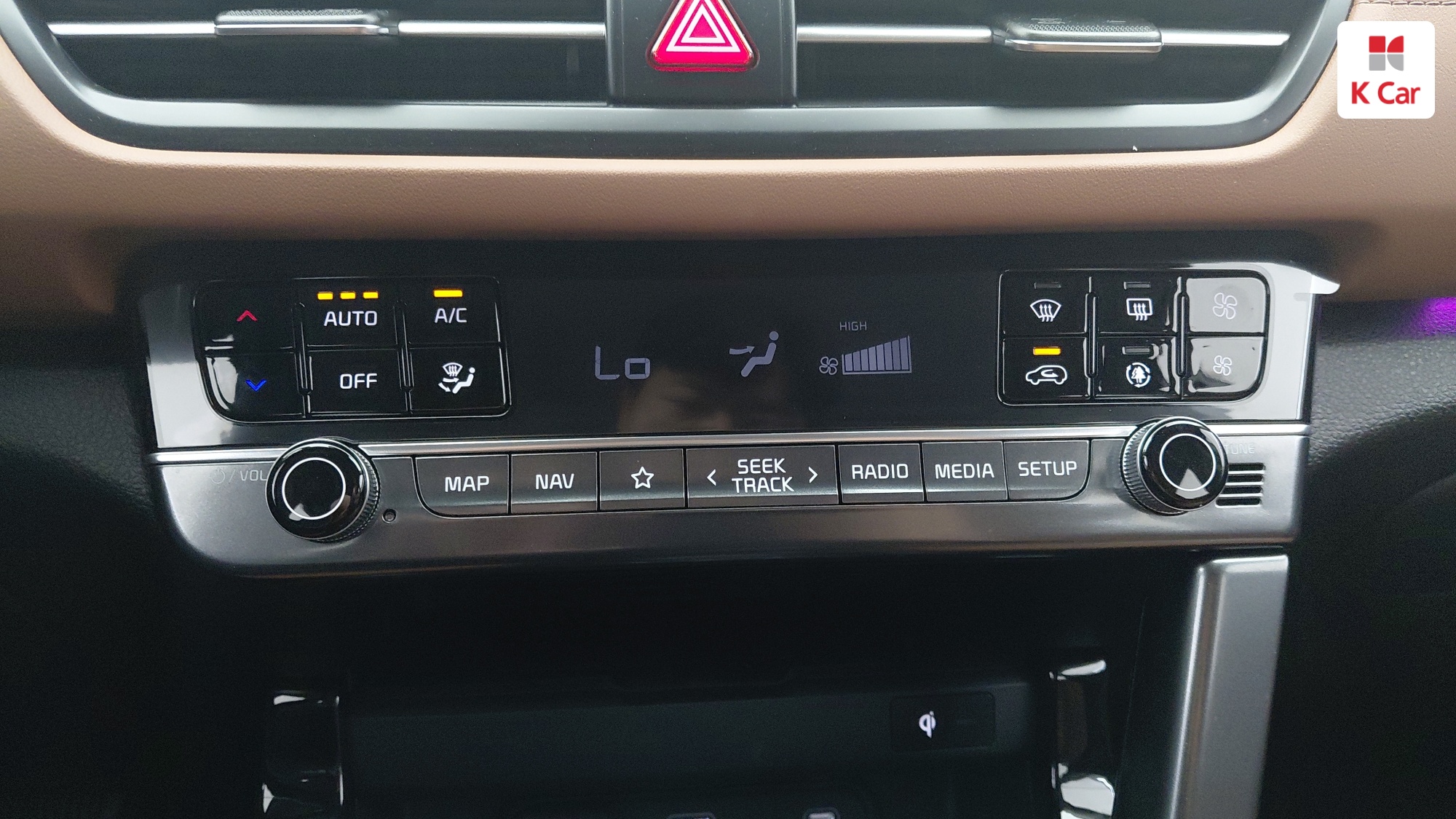 Kia Seltos бензин Turbo 1.6 2WD Signature, миниатюра 13