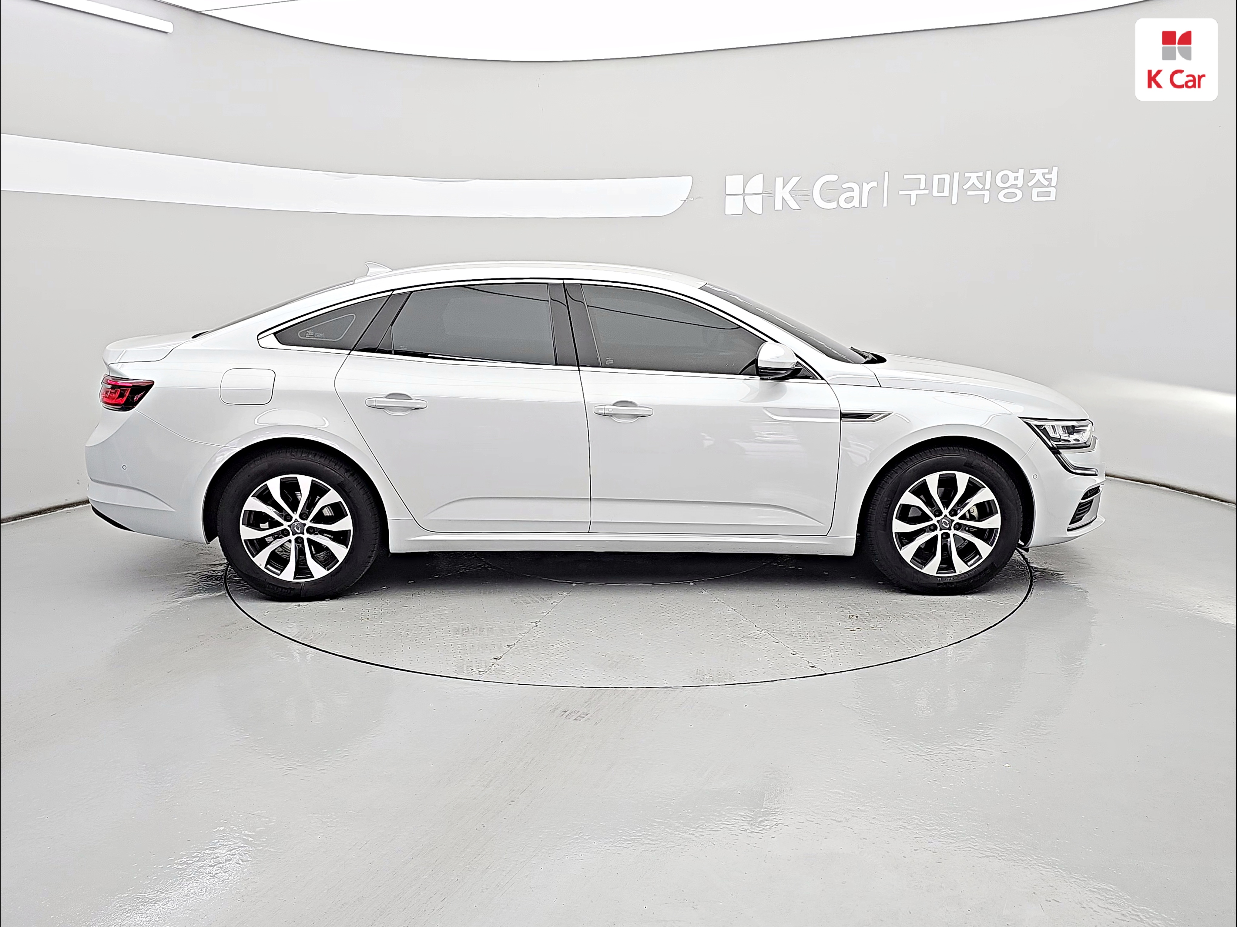 RENAULT(SAMSUNG) The New SM6 2.0 LPe