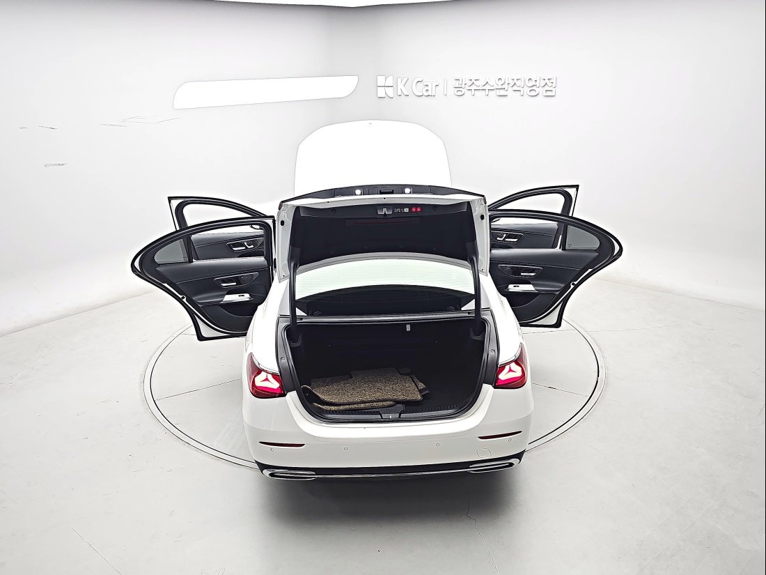 Mercedes-Benz E-Class W214 Petrol 2.0 — 6