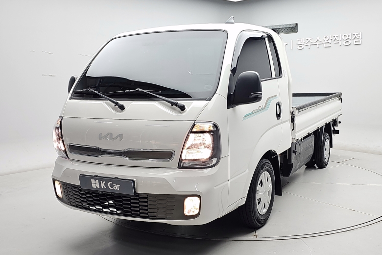 Kia III EV 1 2WD GLS
