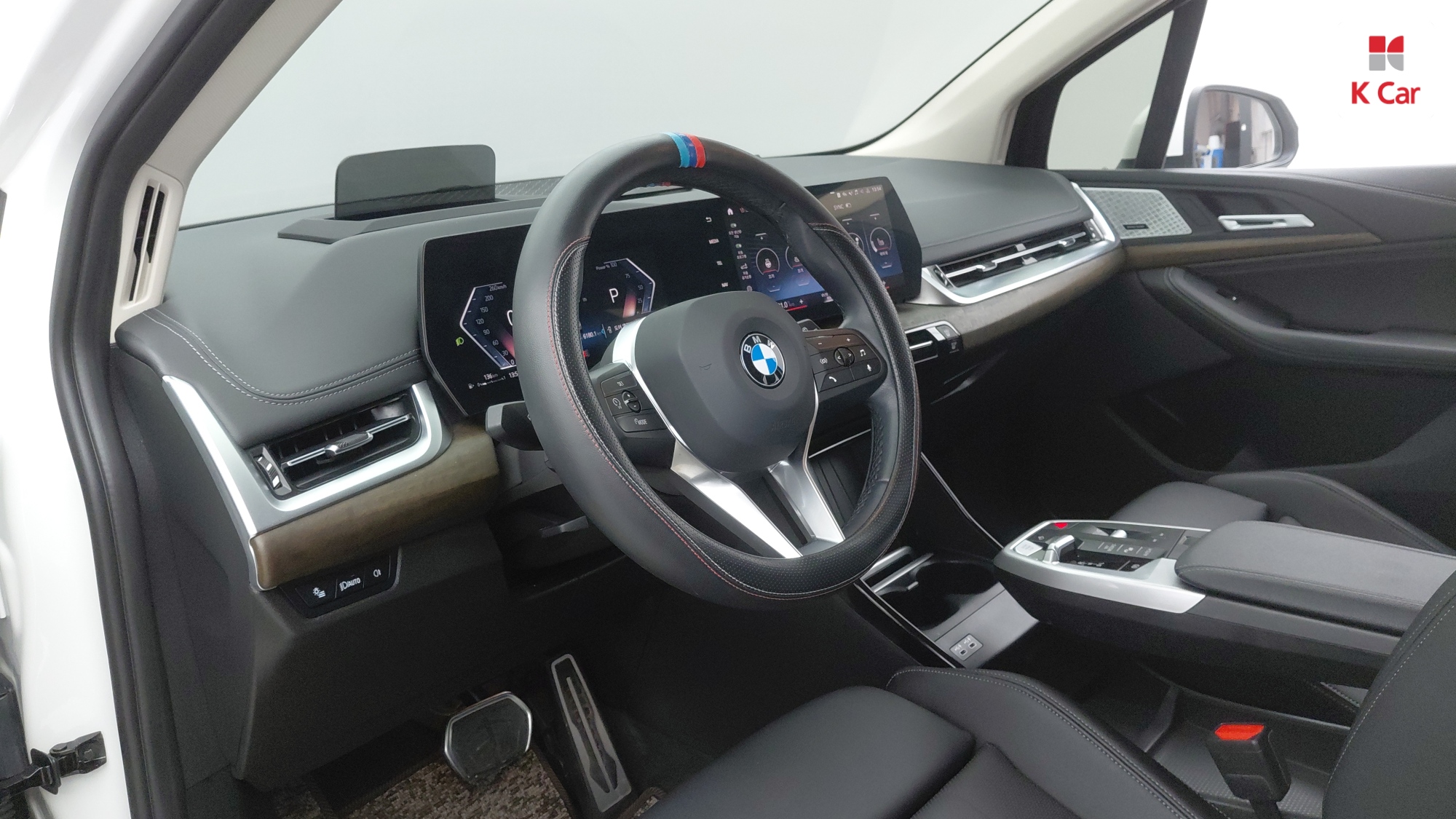 BMW 2 (U06) 220i, миниатюра 4