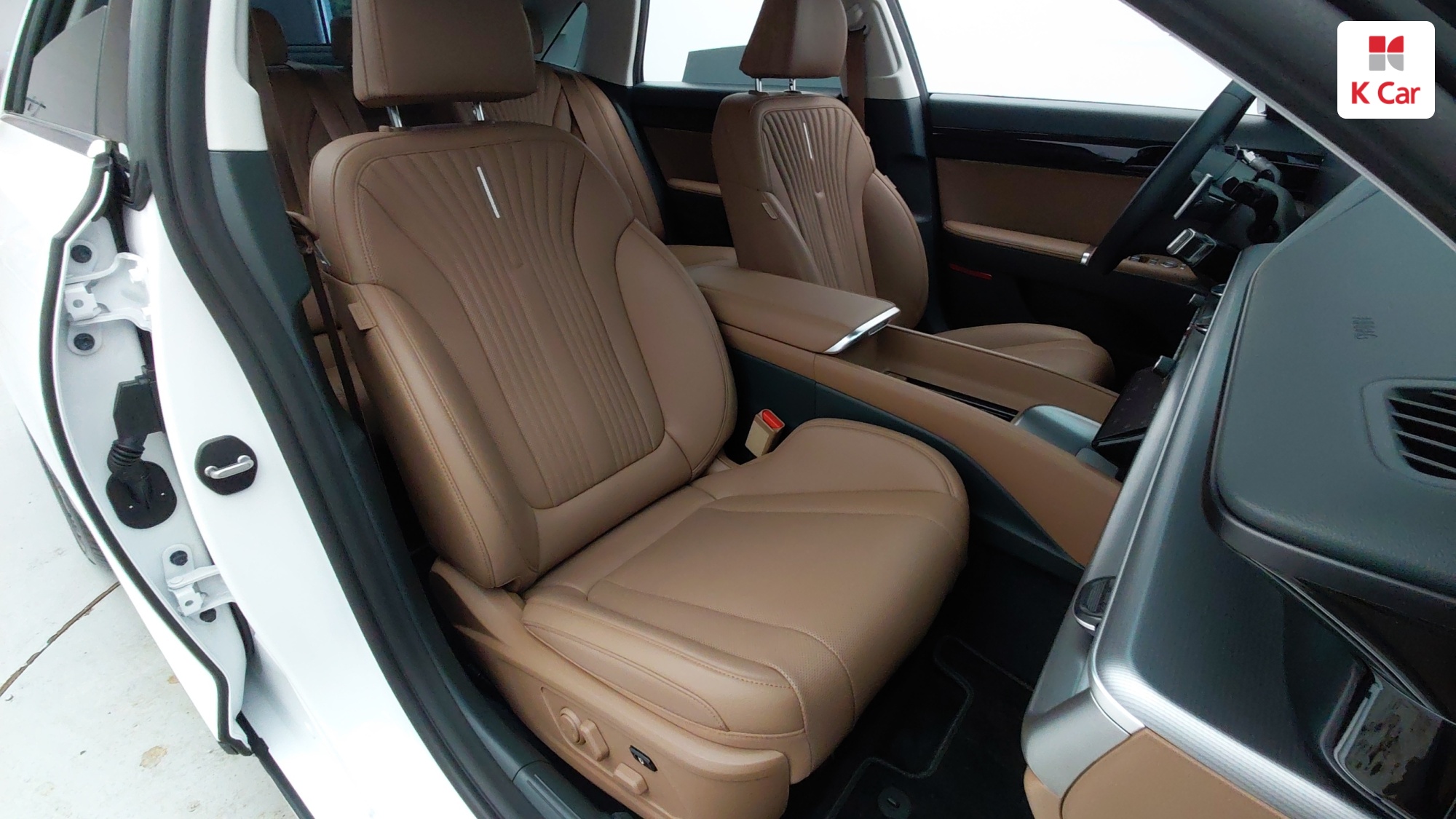 Hyundai Grandeur бензин Turbo 1.6 гибрид, миниатюра 14