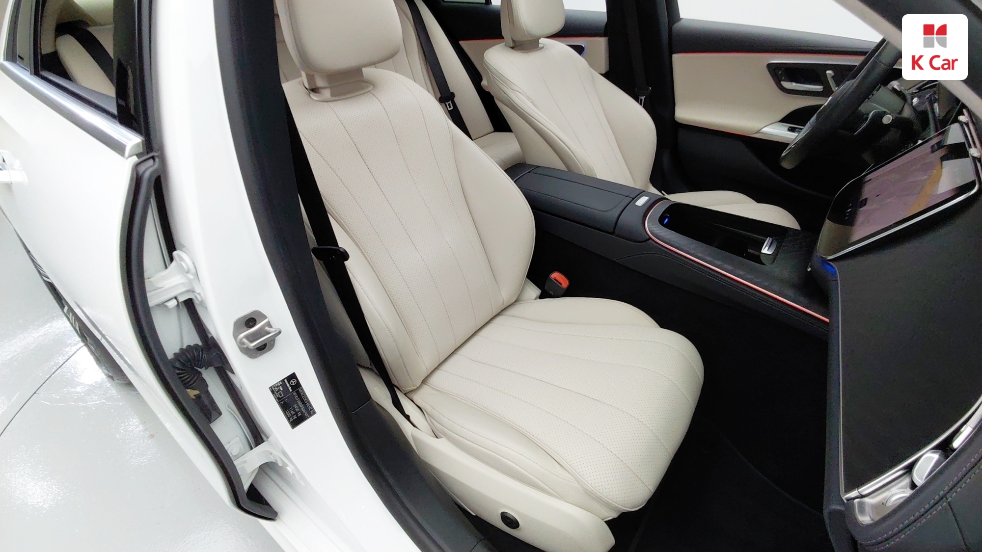 Mercedes-Benz E-Class бензин 2.0 E200, миниатюра 6