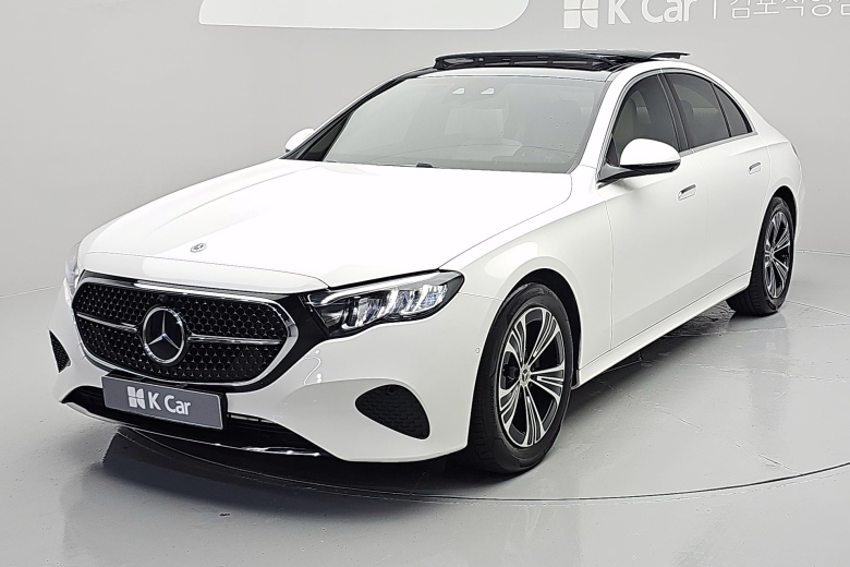 Mercedes-Benz E-Class бензин 2.0 E200