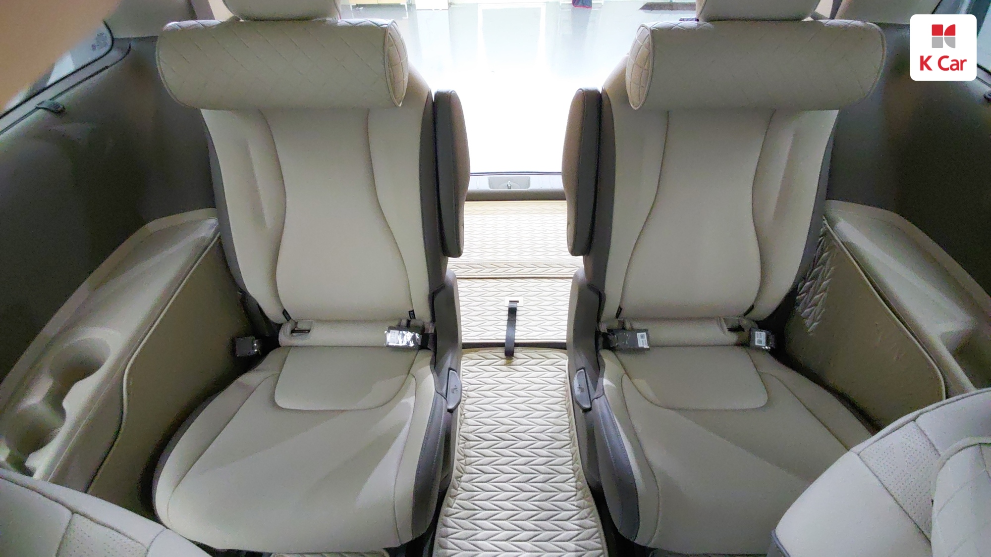 Kia Carnival бензин Turbo 1.6 9 мест, миниатюра 21