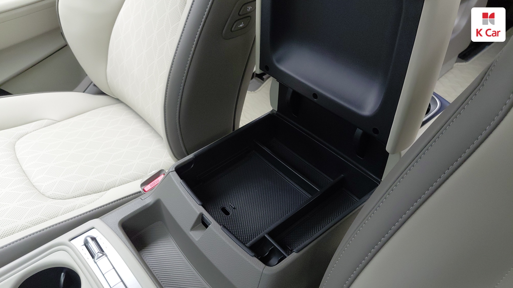 Kia Carnival бензин Turbo 1.6 9 мест, миниатюра 11