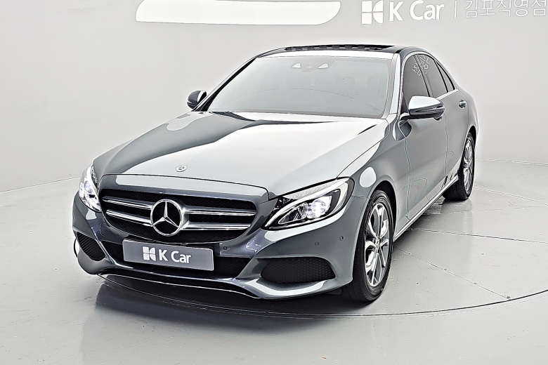 مرسيدس C-Class
