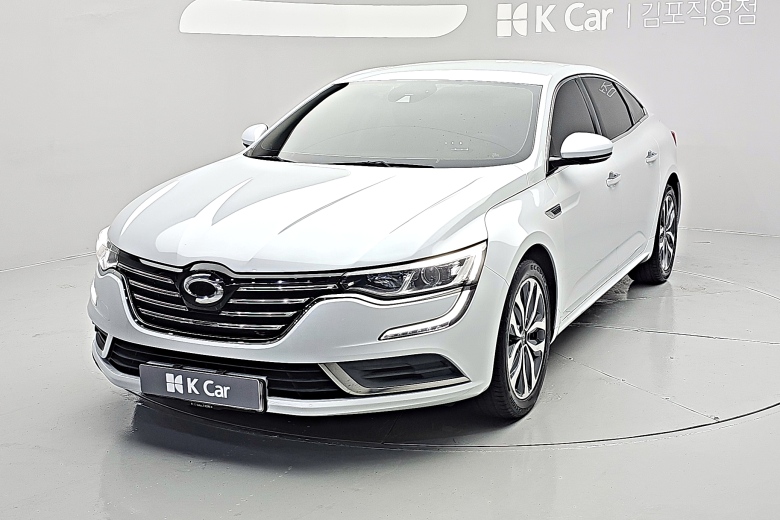 Renault SM6