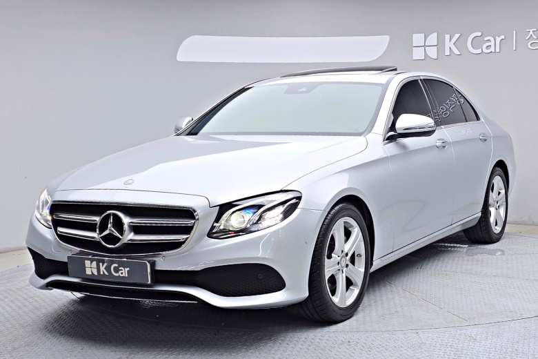 مرسيدس E-Class