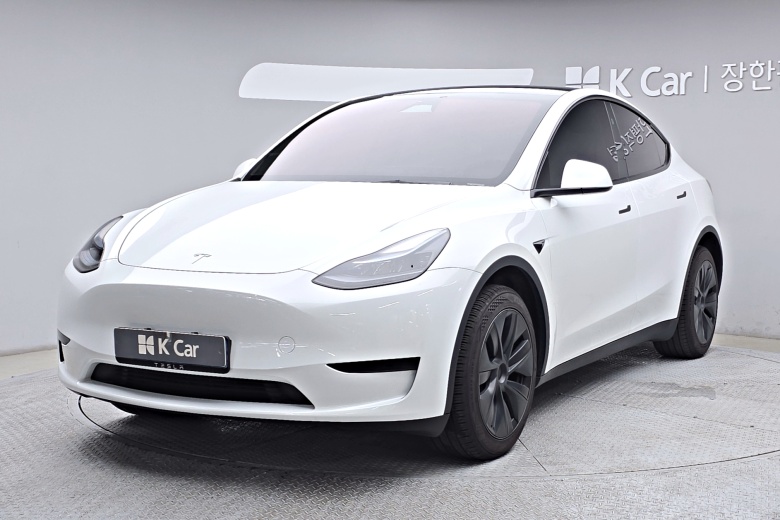 Tesla Y RWD