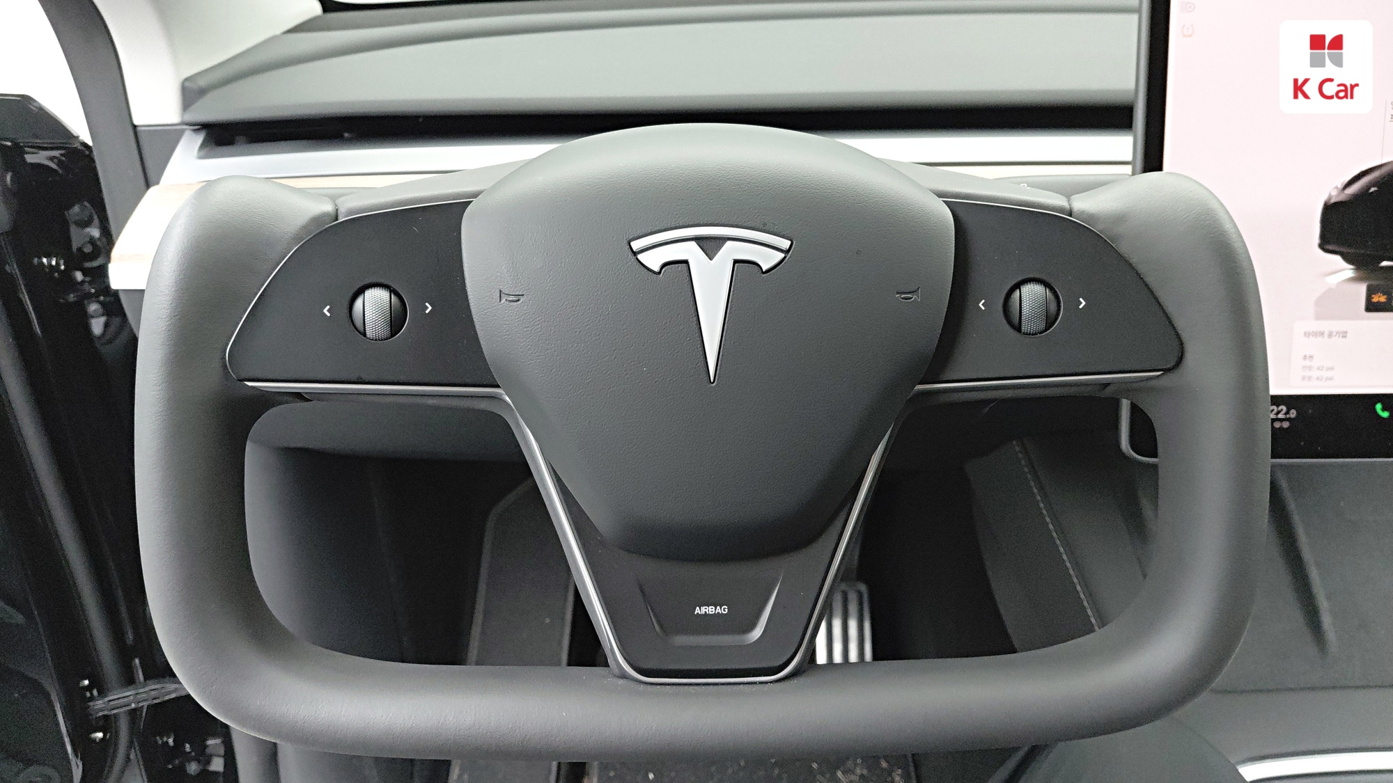 Tesla Y RWD, миниатюра 10
