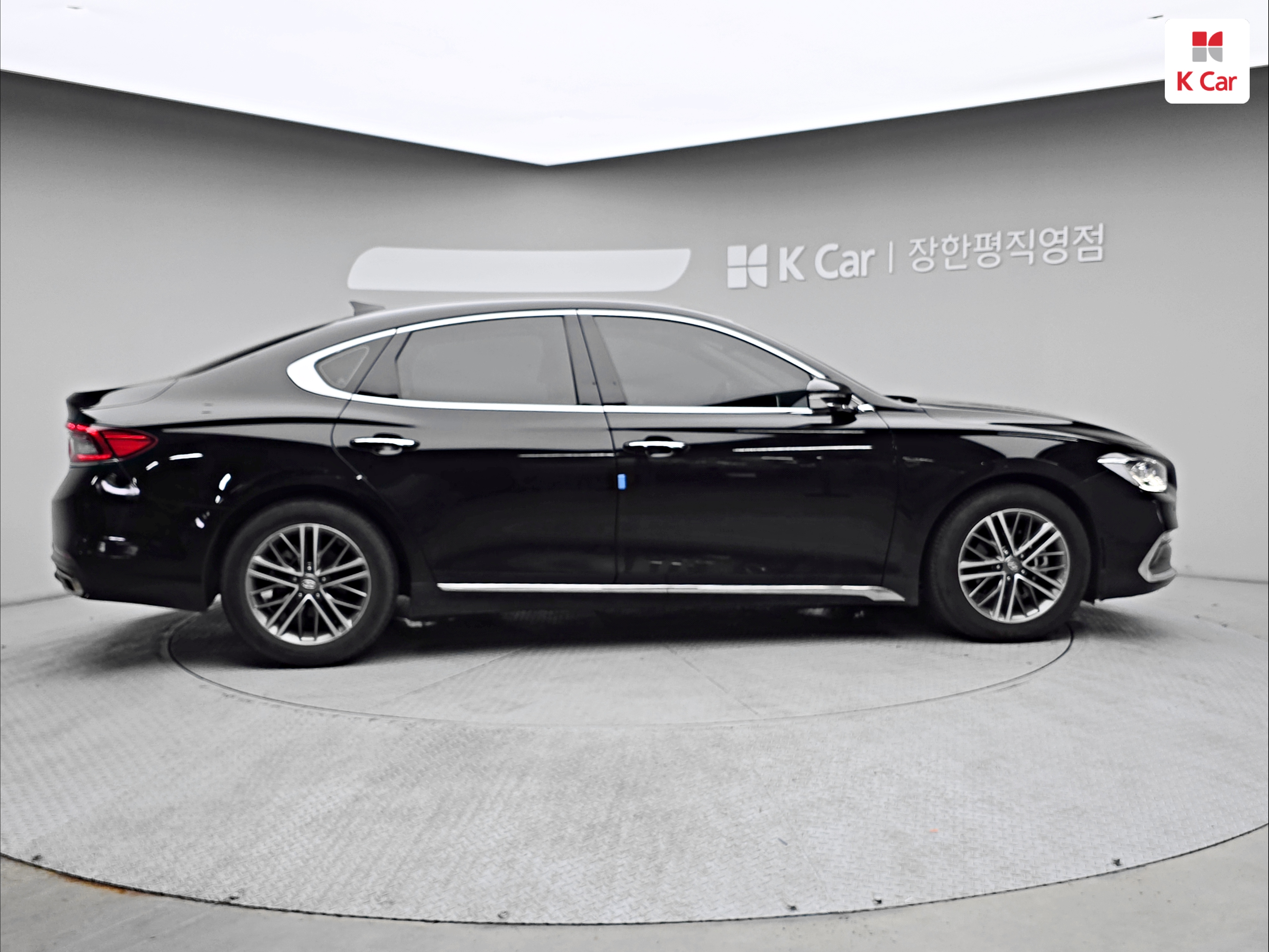 HYUNDAI Grandeur IG 2.4 GDI