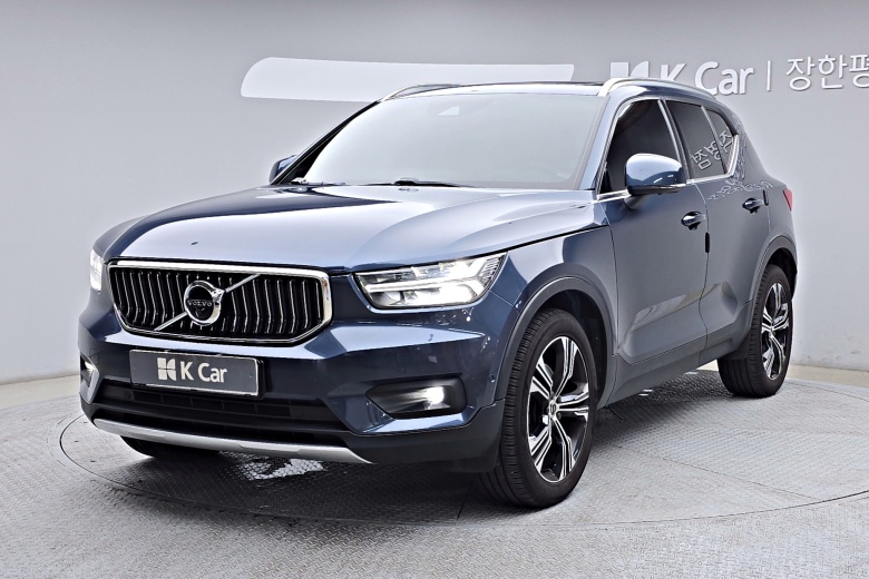 Volvo XC40 B4