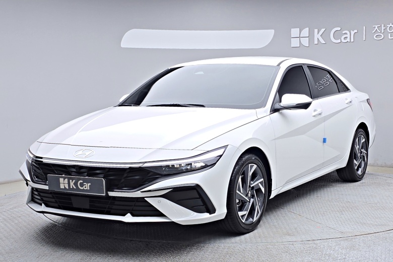 Hyundai Avante (CN7) бензин 1.6 Inspiration
