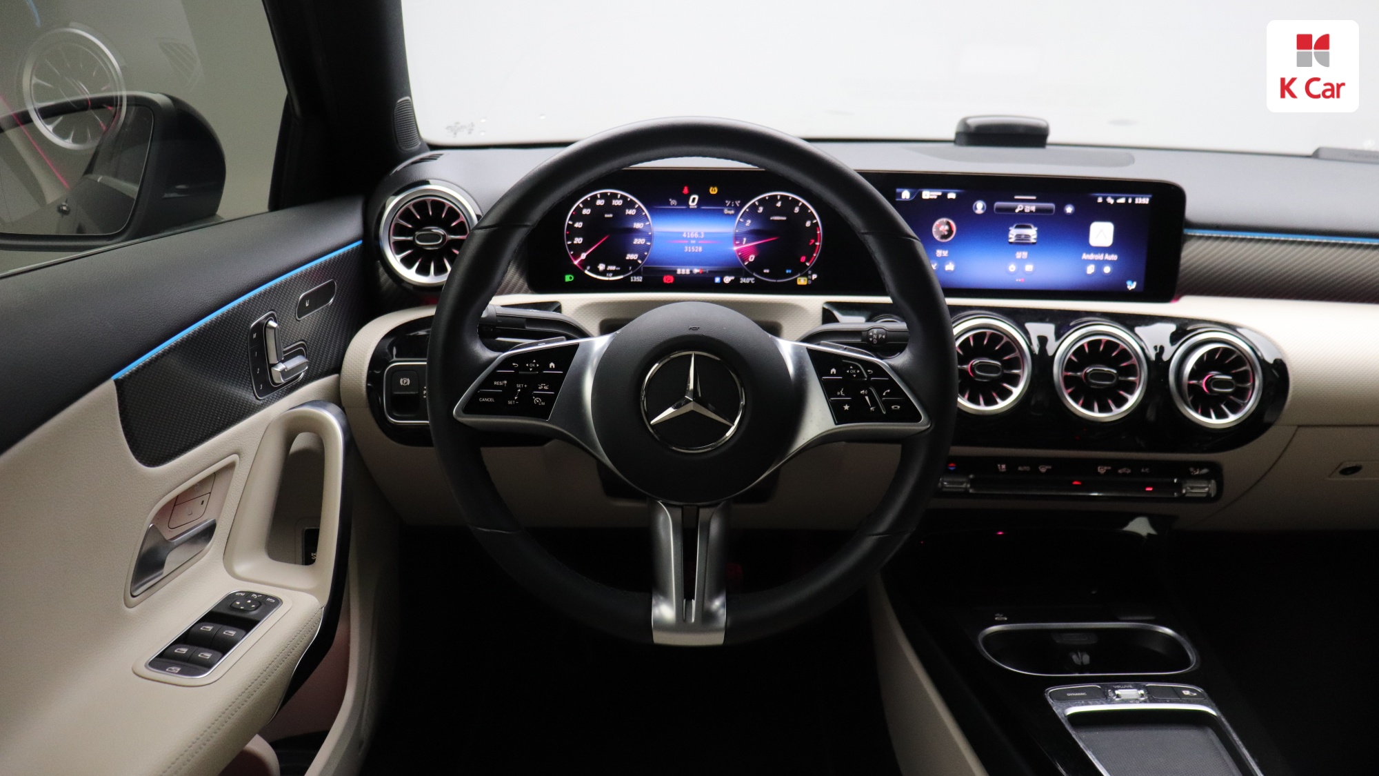 Mercedes-Benz A-Class бензин 2WD A220, миниатюра 15