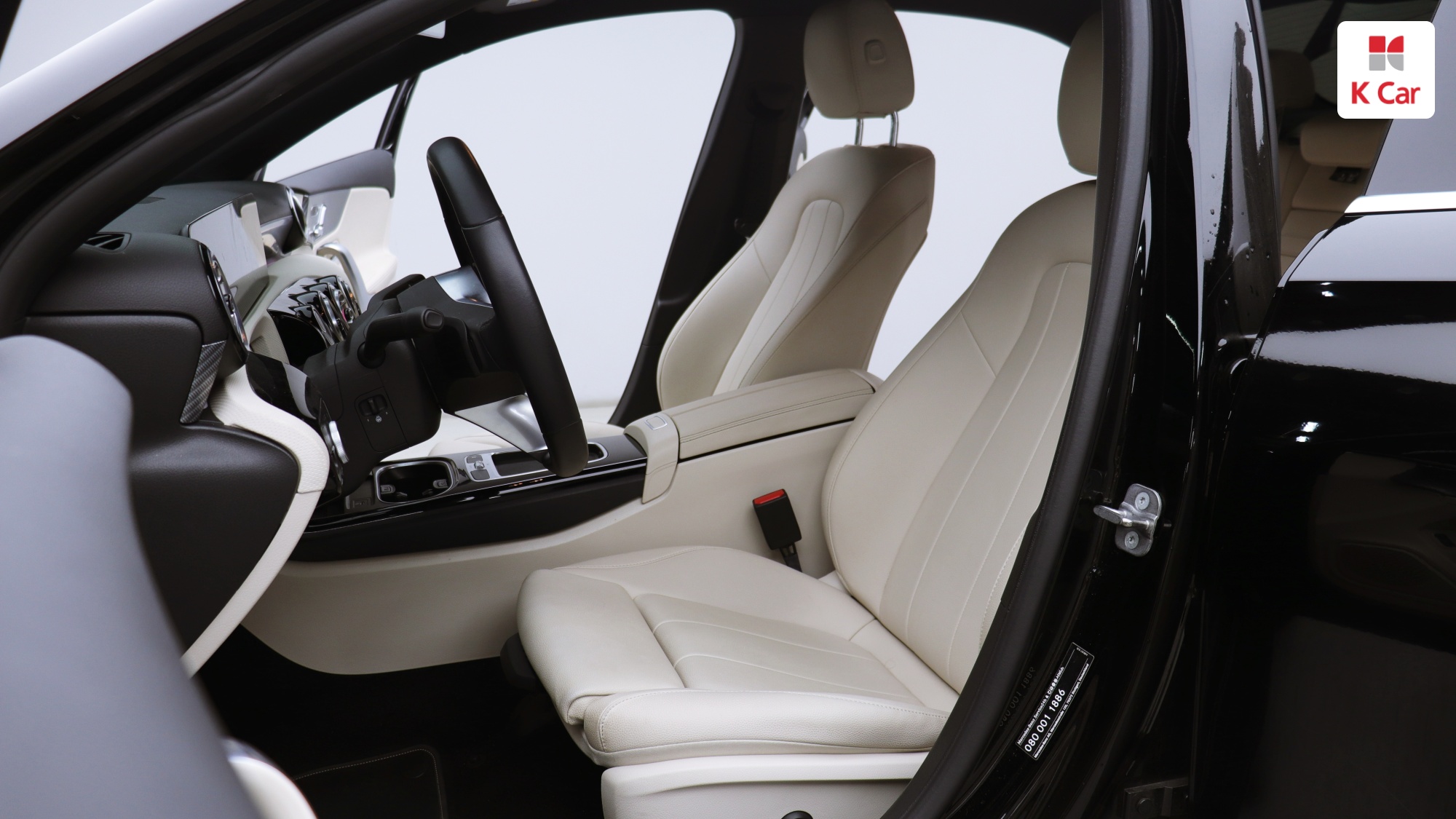 Mercedes-Benz A-Class бензин 2WD A220, миниатюра 9