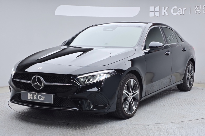 Mercedes-Benz A-Class бензин 2WD A220