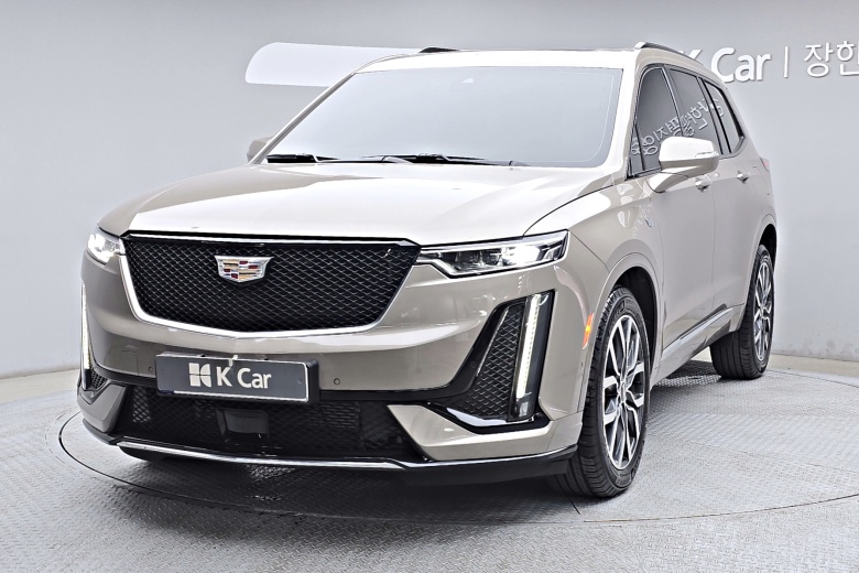 كاديلاك XT6