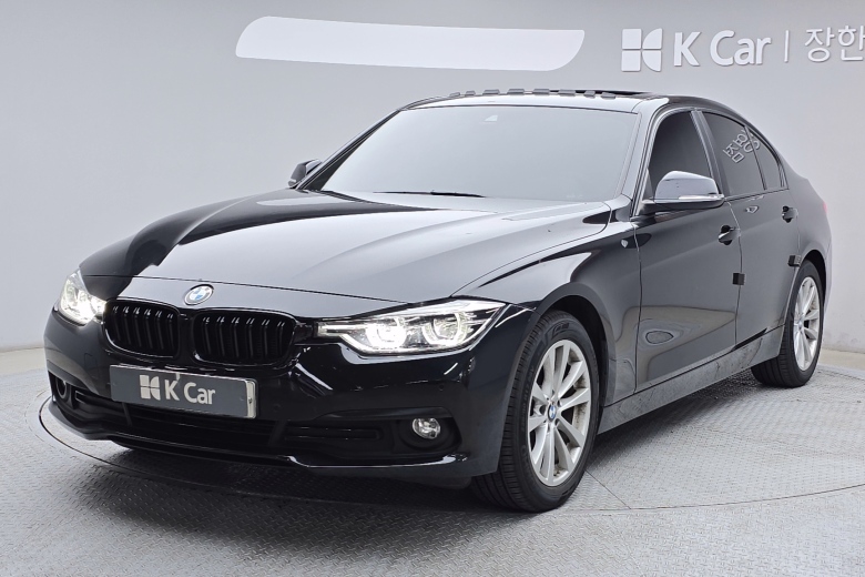 بي إم دبليو 3 Series