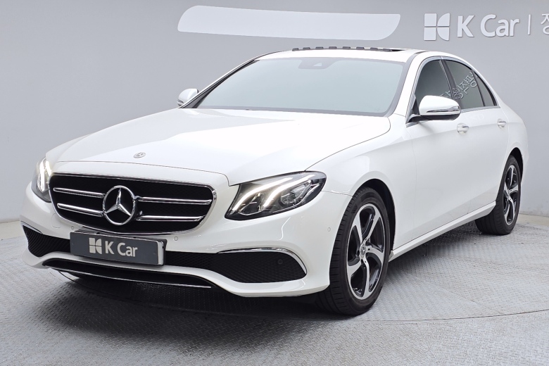 مرسيدس E-Class