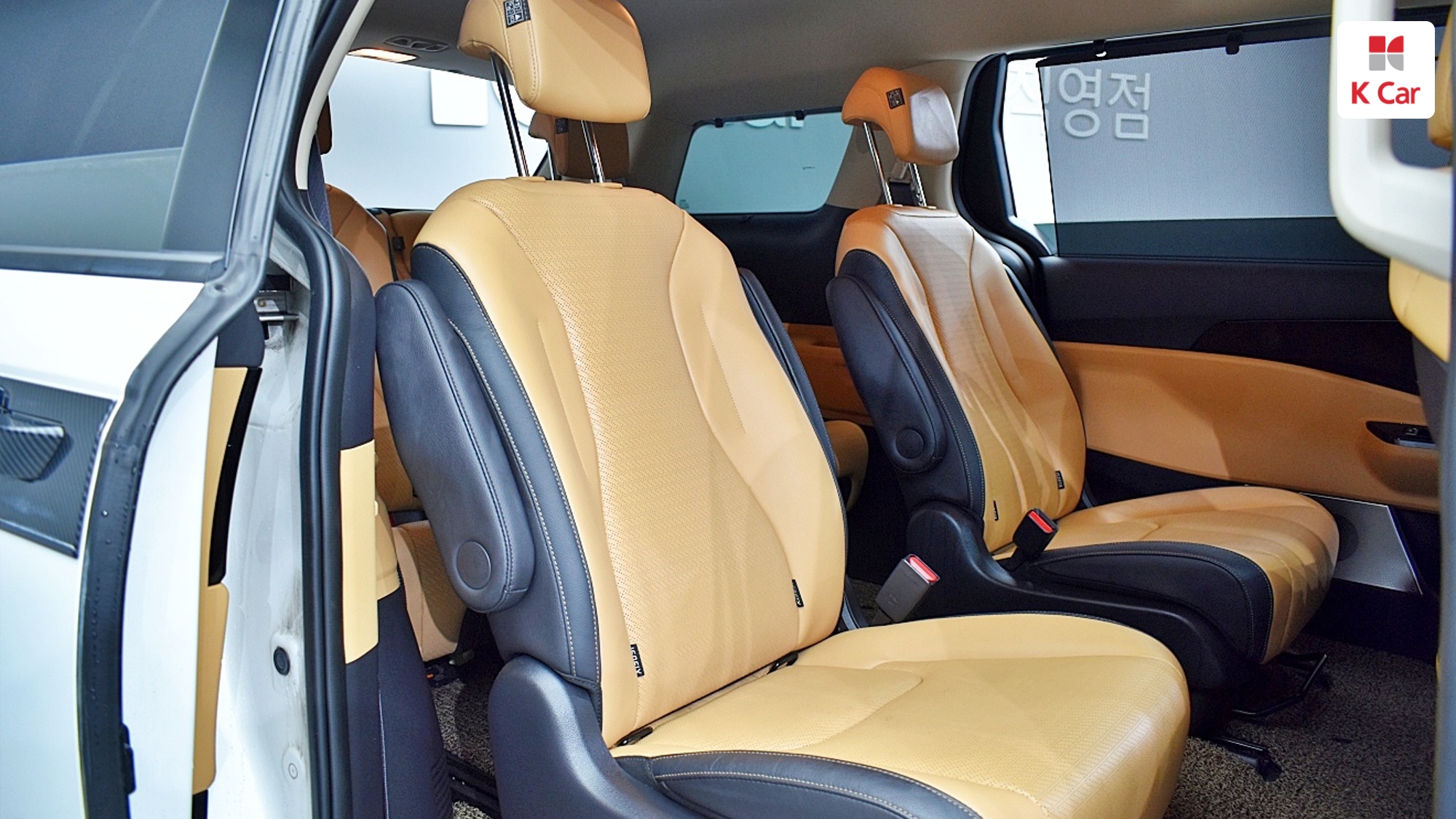 Kia Carnival дизель 2.2 (9 мест), миниатюра 13