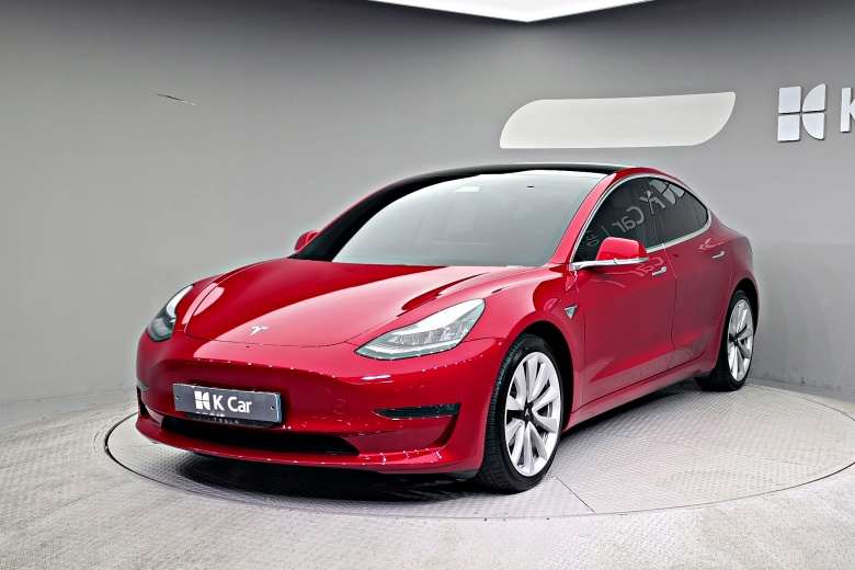 Tesla 3 AWD