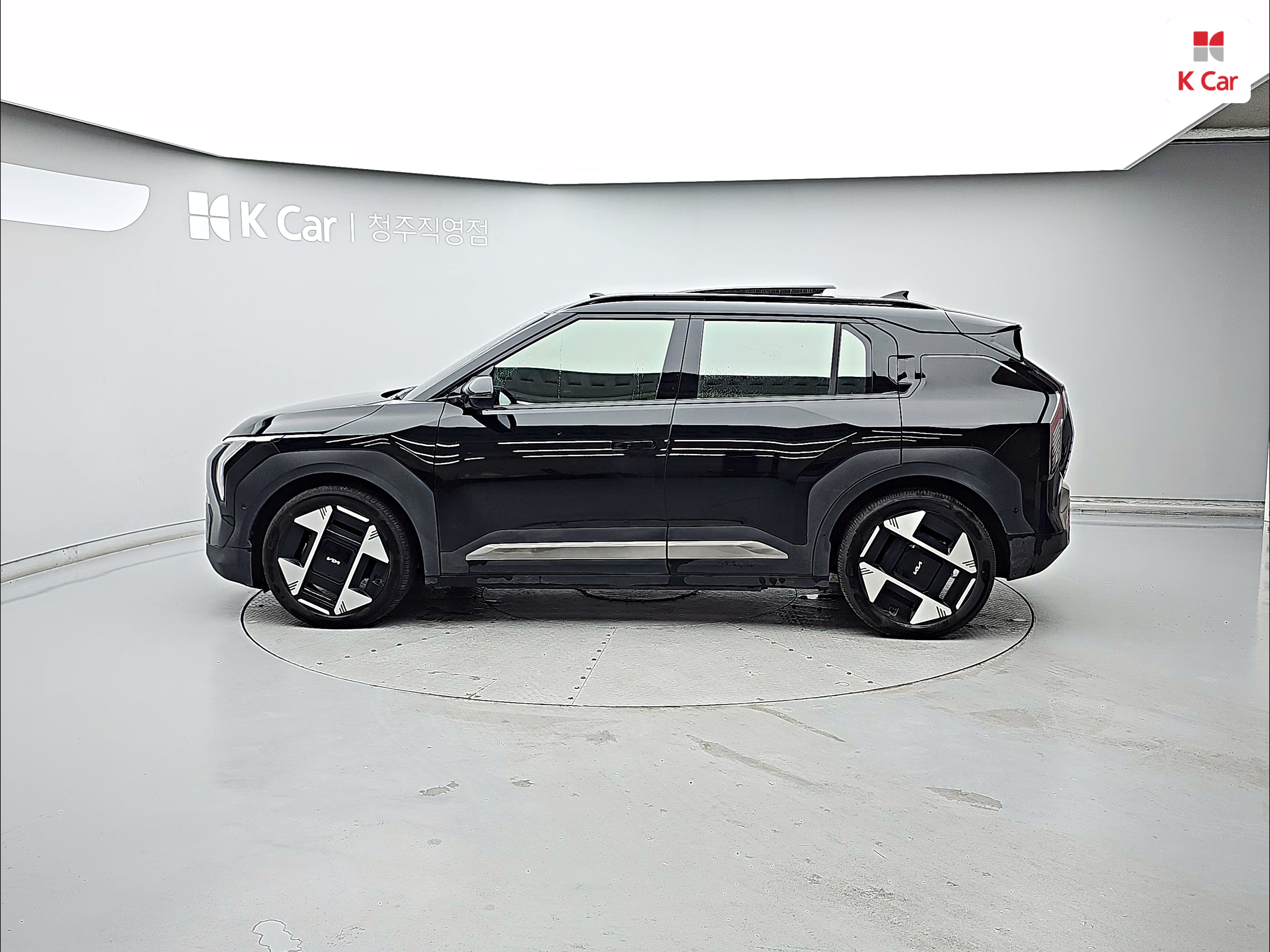 기아 EV3 롱 레인지 2WD 어스