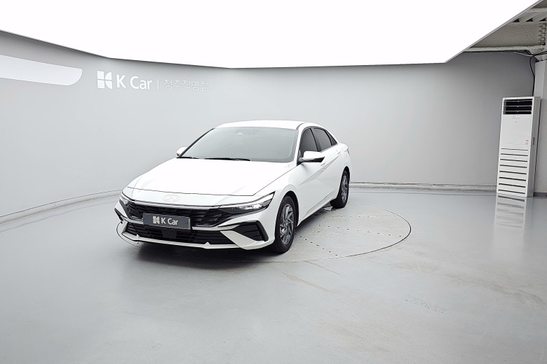 Hyundai Avante (CN7) бензин 1.6 Inspiration