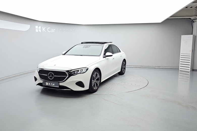 Mercedes-Benz E-Class бензин 2.0 E200
