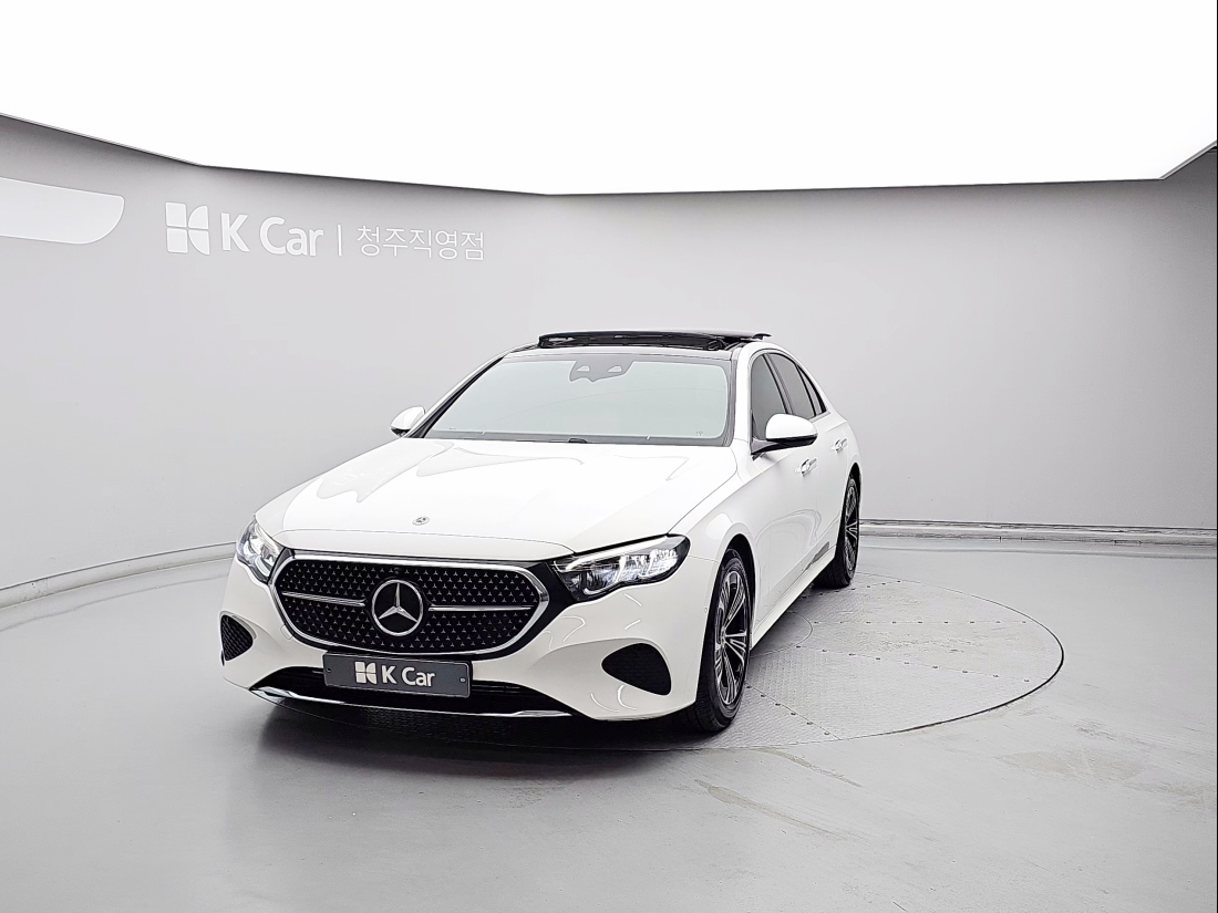 Mercedes-Benz E-Class W214 360°